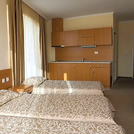 Wela 4* Slăntjev Brjag